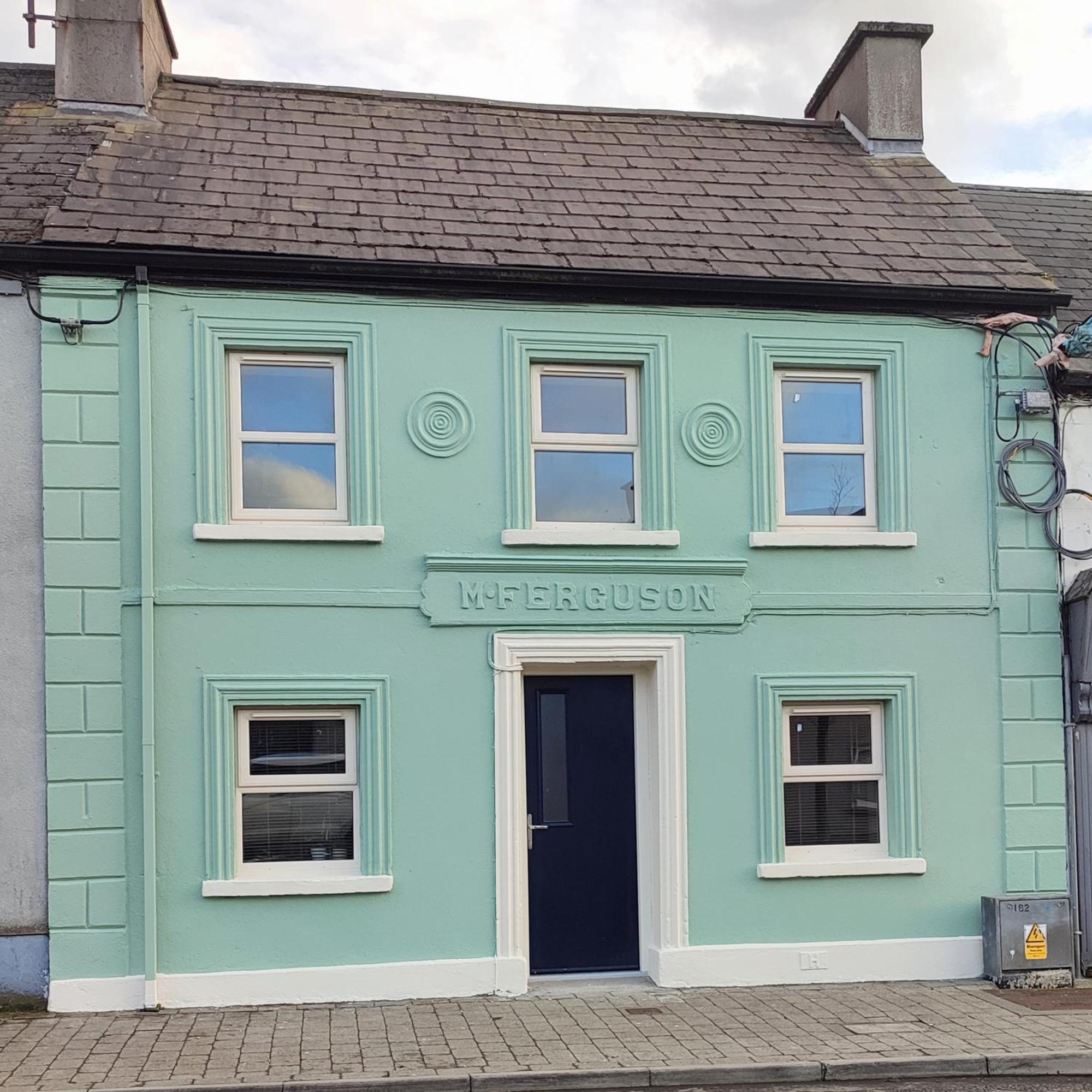 Unboring Holiday Let, Ballina, Mayo Ballina  Buitenkant foto